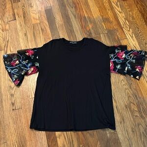 Gorgeous black shirt with embroidery